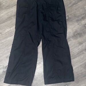 H&M Women’s Black Cargo Pants
